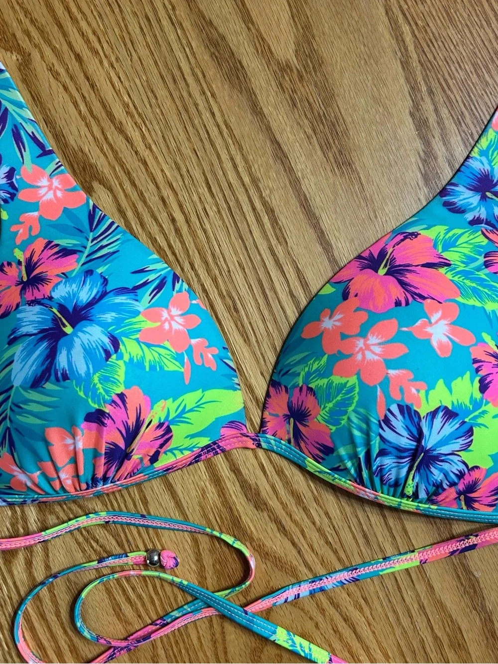❤️SALE❤️ Ingear Floral Halter Bikini Top Padded Adjustable Ties NWOT Size M - Picture 10 of 10